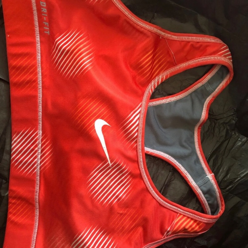 Nike sports bra